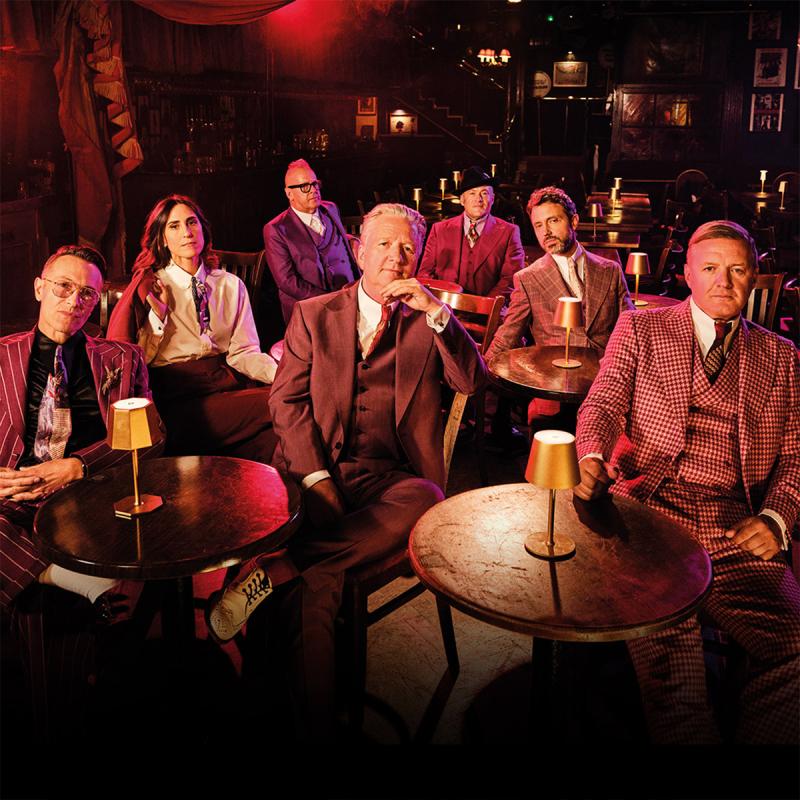 SQUEEZE PRESS PHOTO