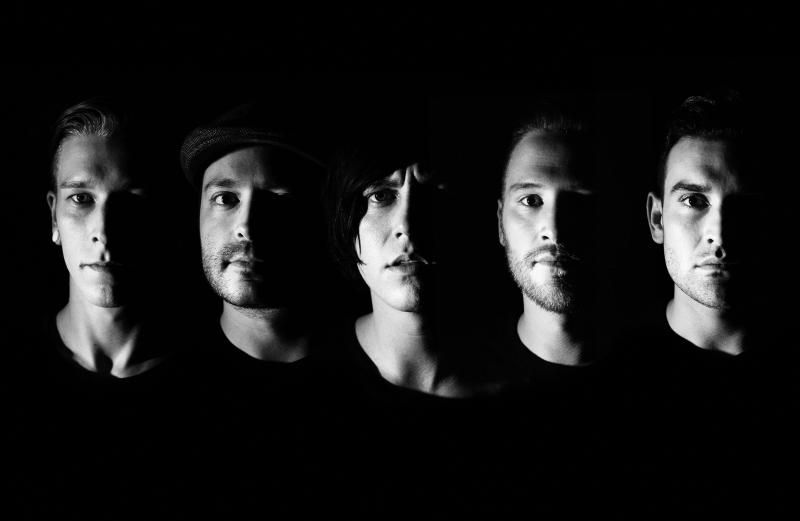 Sleeping With Sirens